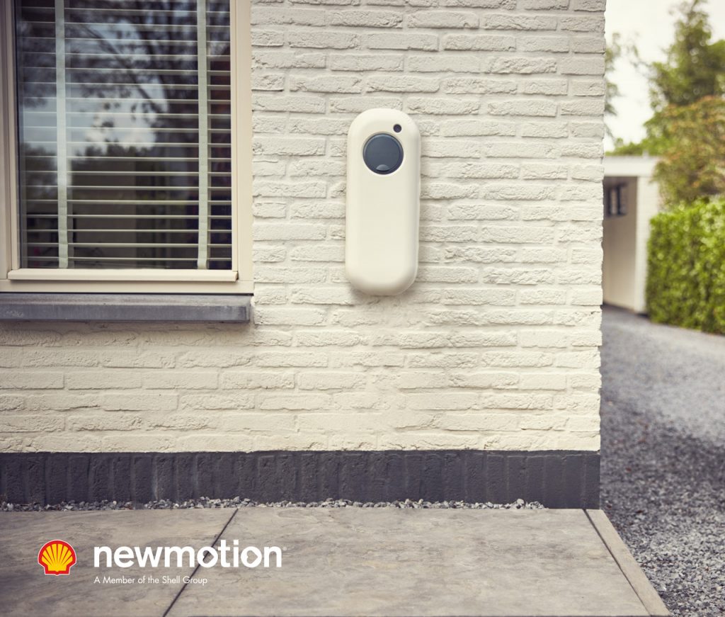 Laden Sie bequem von zu Hause aus mit newmotion Ladestationen - Autohaus Schouren