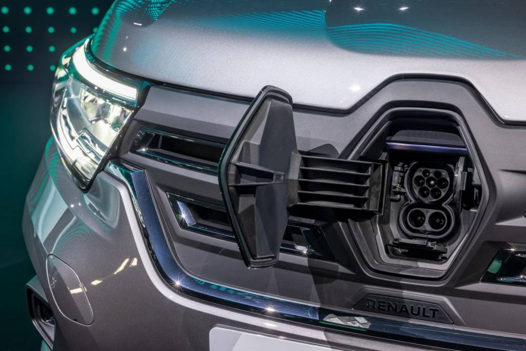 Zwei Bordladegeräte stehen beim Renault KANGOO E-TECH electric zur Wahl Autohaus Schouren