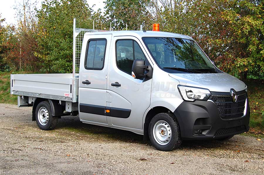 Renault MASTER mit Tiefpritsche von Schutz